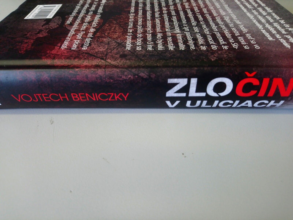 Zlo Cin V Uliciach (Slovak Book) by Vojtech Beniczky