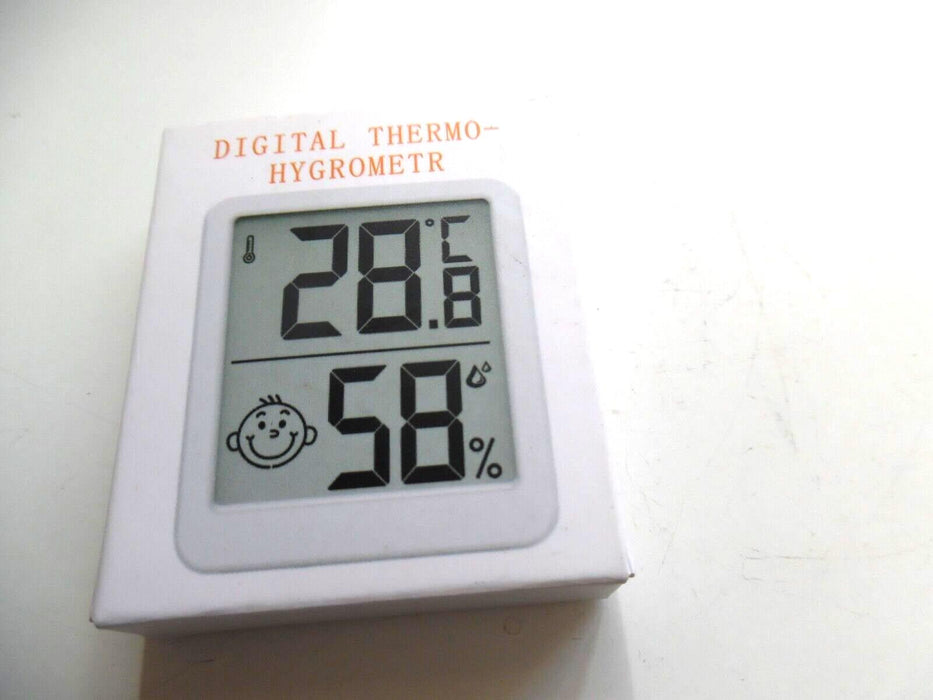 digital thermo-hygrometer mini size 1.5" x 2"