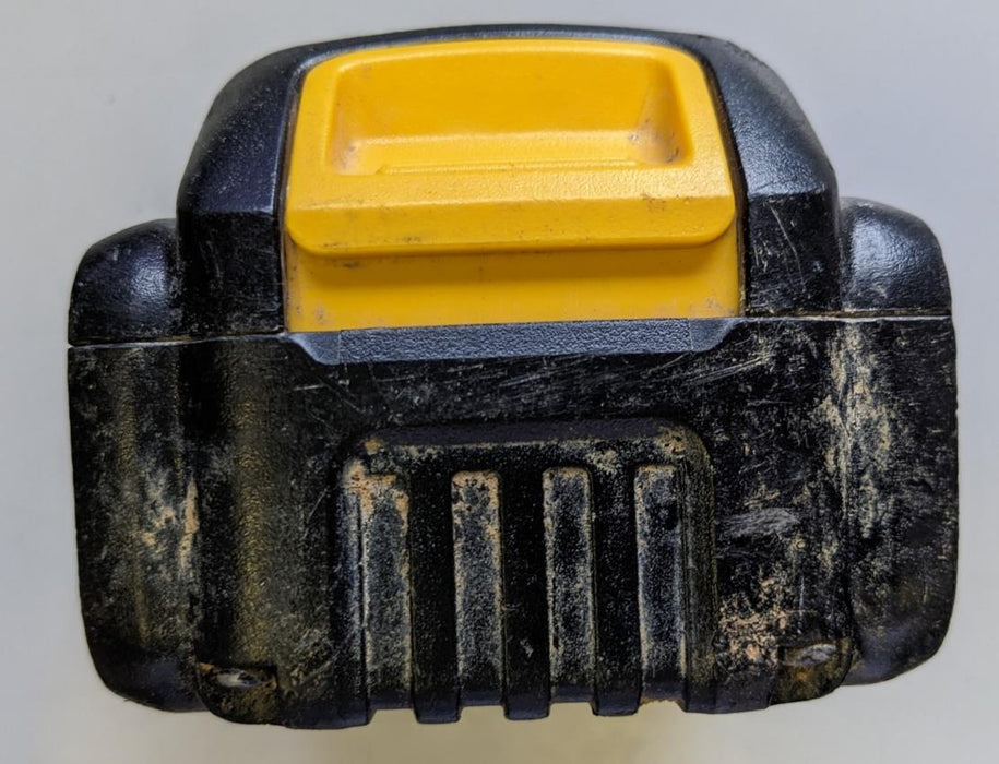 DeWALT XR 18V 4Ah Battery DCB182 USED *SEE DESC*
