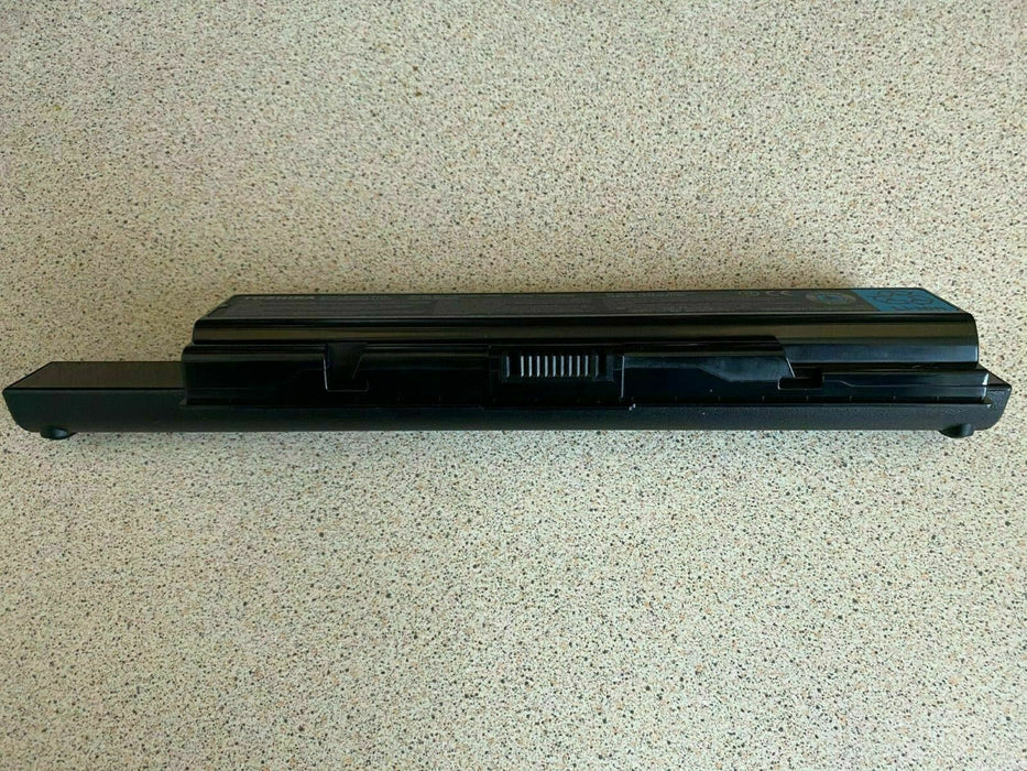 Original Toshiba Battery Pack PA3535U-1BRS new in opened box  - 6000mAh