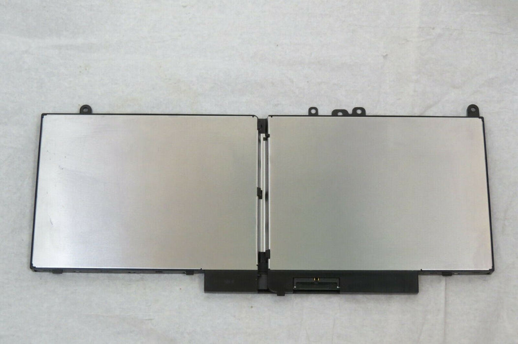 Genuine Original DELL LATITUDE 14 E5450 E5550 51WHR 4 CELL BATTERY R9XM9 G5M10