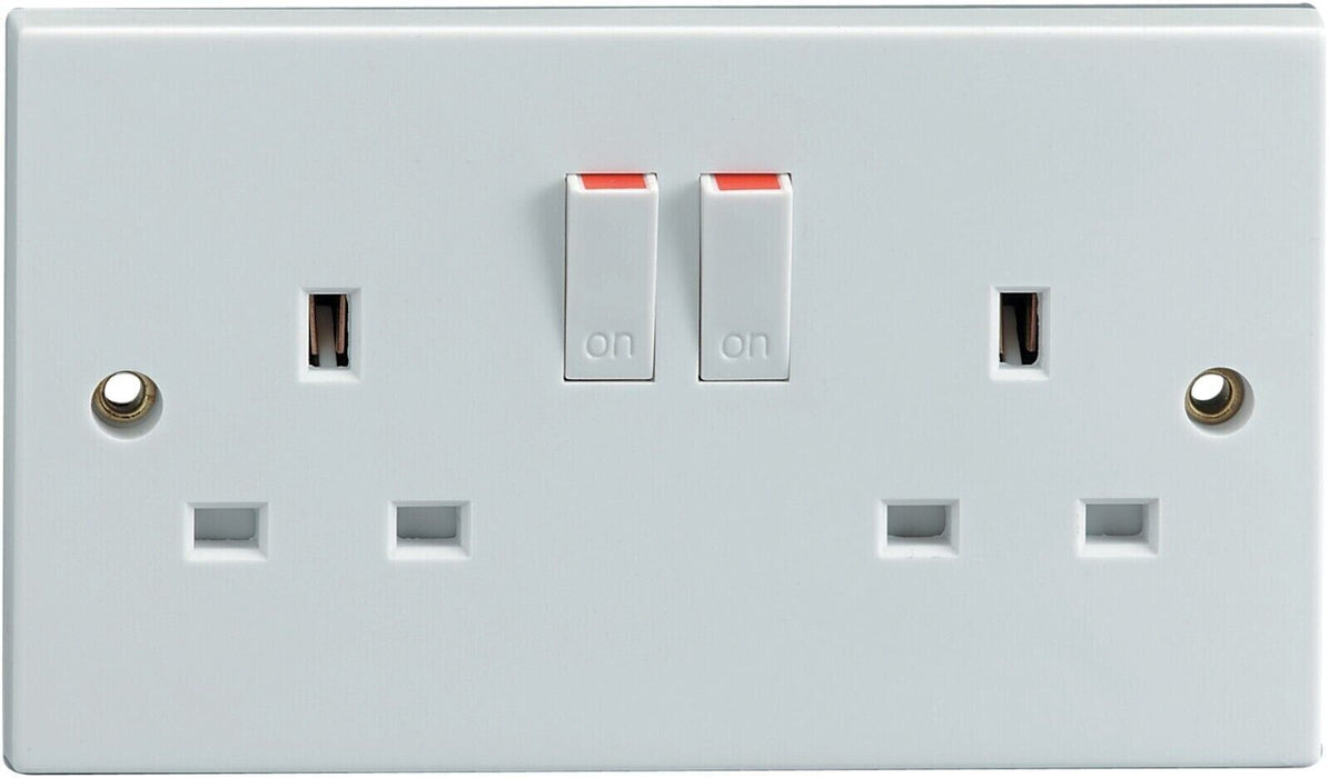 13A Double Socket White Switched Mains Electric 2 Gang 13 Amp Twin Plug Outlet