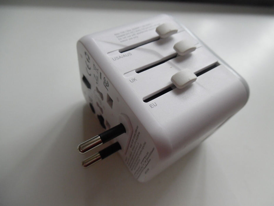 fst travel plug 637a UK EU USA/AUS adapter