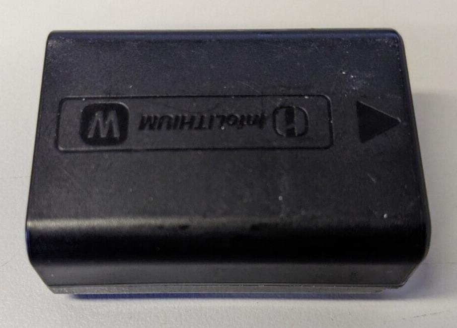 SONY NP-FW50 Digital Camera Battery USED