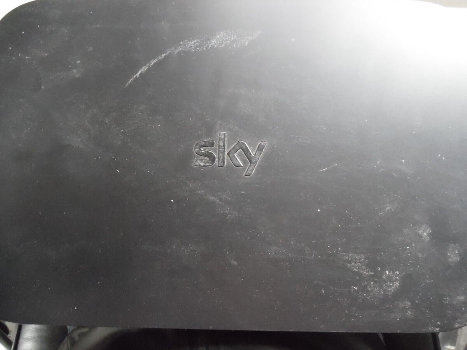 Sky Q ES130 1TB TV Box Satellite Receiver Black With Power Lead