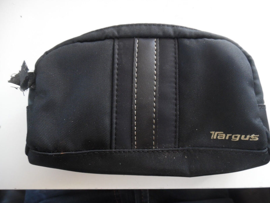 targus travel bag suitable for razors