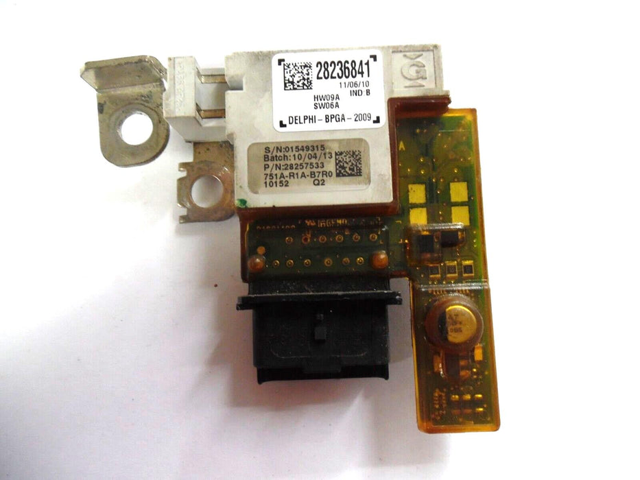 Battery Fuse Box Voltage Module For Citroen C4 Picasso Peugeot 308 3008 28236841