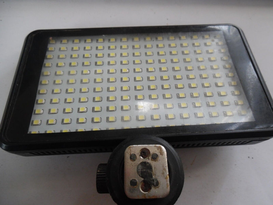 simpex videolight led-165/264 with battery NP-F Series