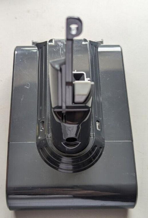 Compatible battery for Dyson V7 21.6v 4600mah 129.6Wh
