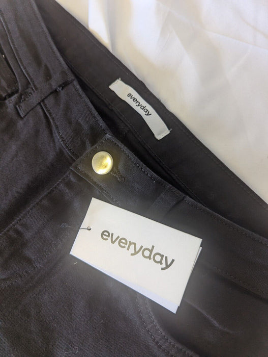 Everyday Black Jeans - Size UK 14Short