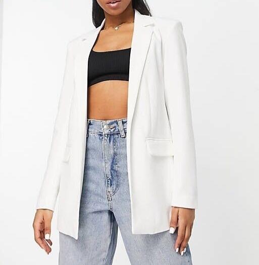 Pieces tailored oversized blazer in white Size Small