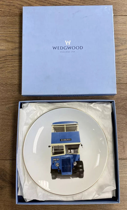 Wedgwood china plate - Royal Mail Buses Special Stamps 2001 - Guy Arab