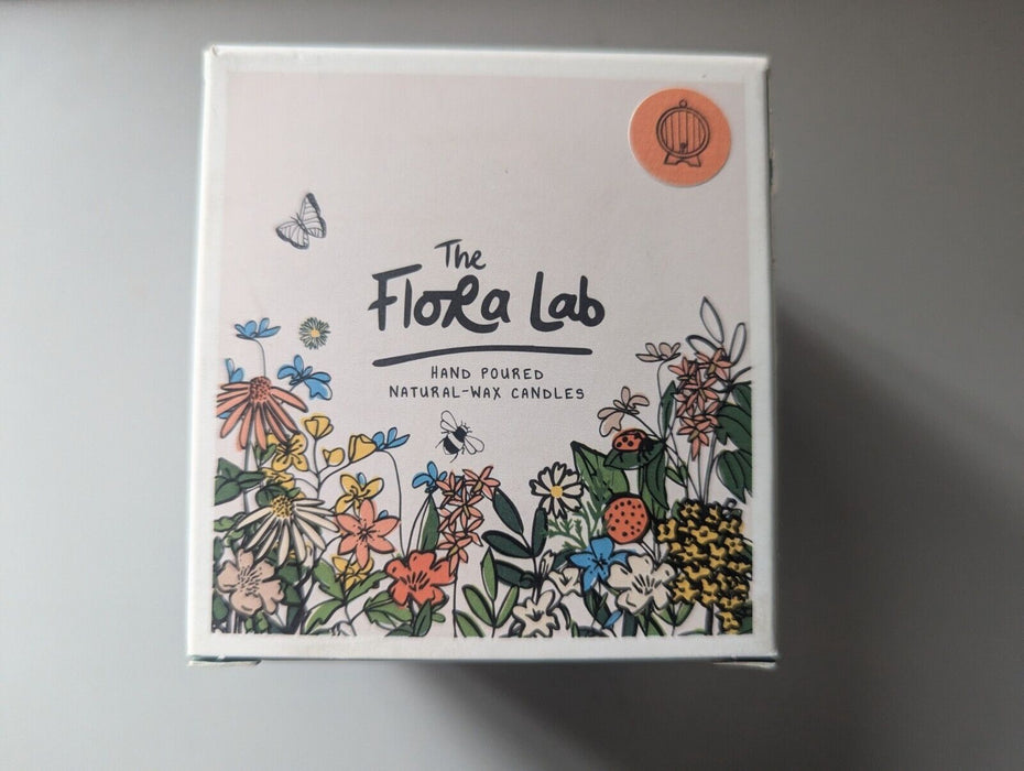 The Flora Lab Wax Candle Tobacco,Honey leaf & Burbon