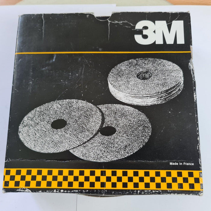 3M 876 P80 Fibre Discs 178x22mm Pack of 25 Sanding New x 25