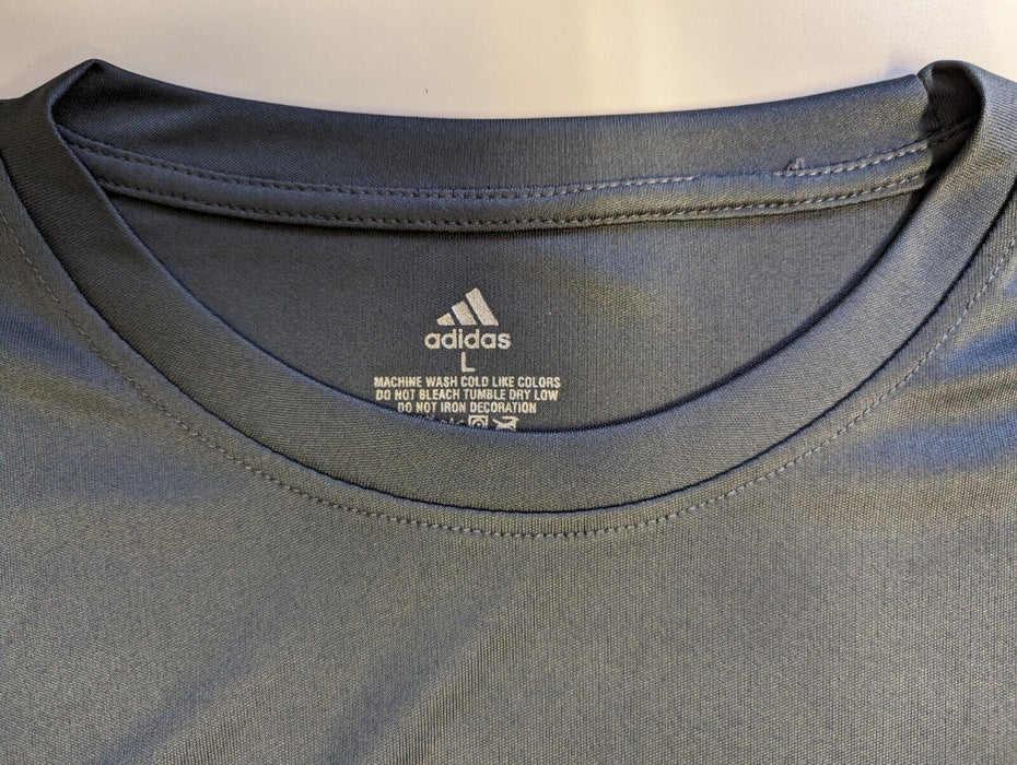 Addidas Atheltic Fit T-Shirt Grey L